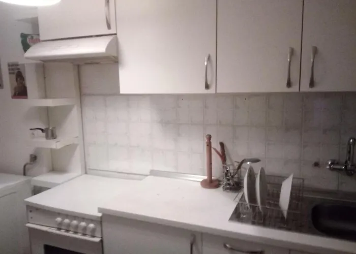 2 Bedroom Center - Lägenhet