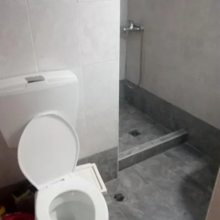 Apartment 2 Bedroom Center -
