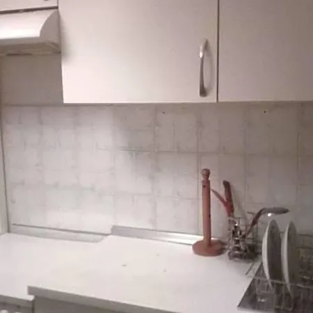 2 Bedroom Center - Tesalónica