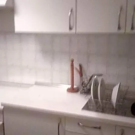 2 Bedroom Center - *