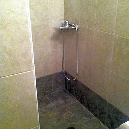 2 Bedroom Center - Tesalónica