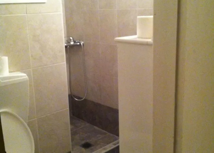 2 Bedroom Center - 아파트 *